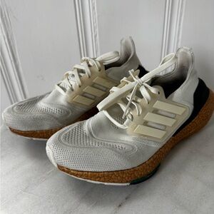 adidas UltraBOOST 22 "Made with Nature" Women's Shoes size 8